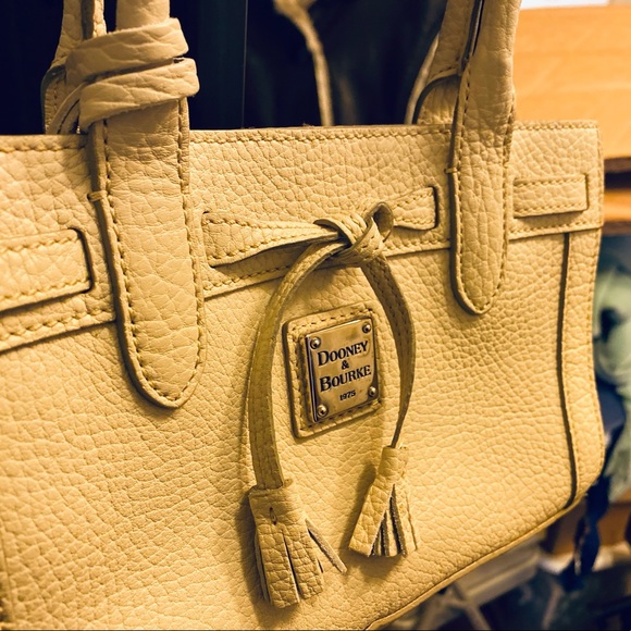 Dooney & Bourke Mini Tastle Tie Tote. *As New* condition with original dust bag - Picture 12 of 13